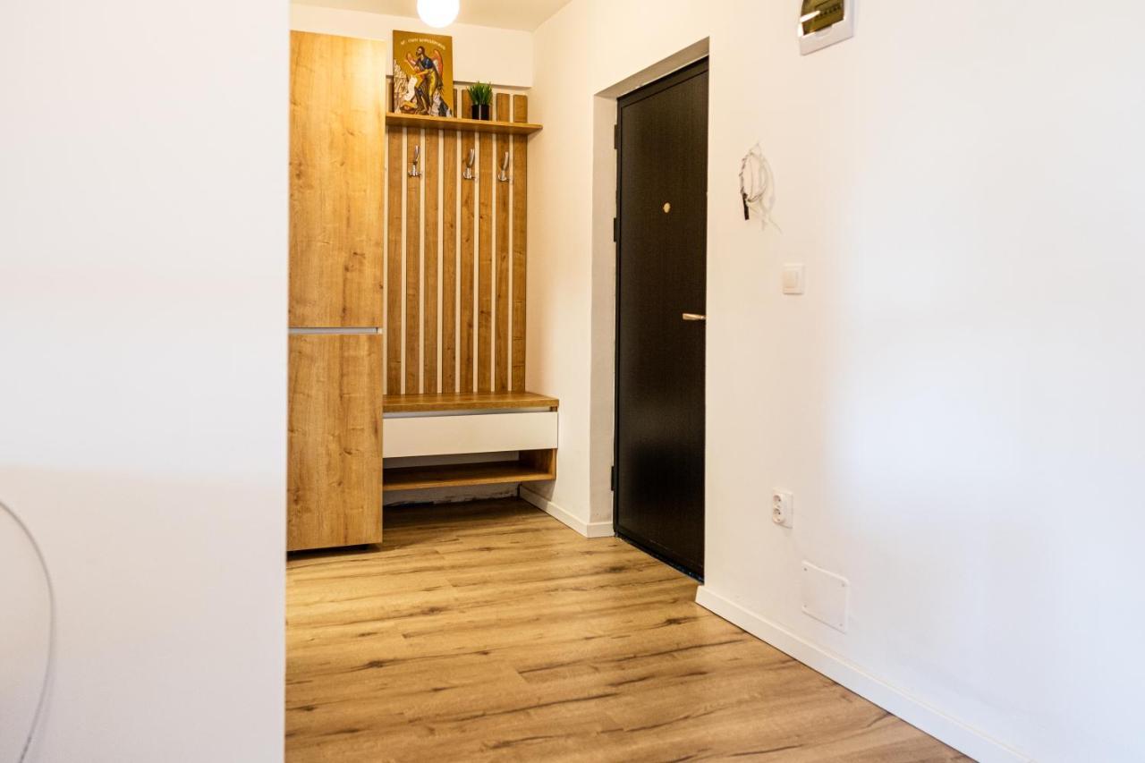 Majo Aparthotel Cluj-Napoca Esterno foto